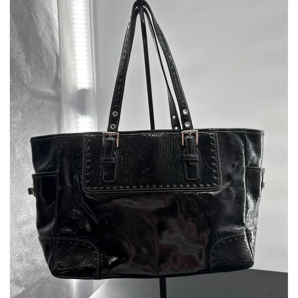 Coach Gallery Tote – Black Patent Leather‎ Studded Turnlock (H04Q-1432)